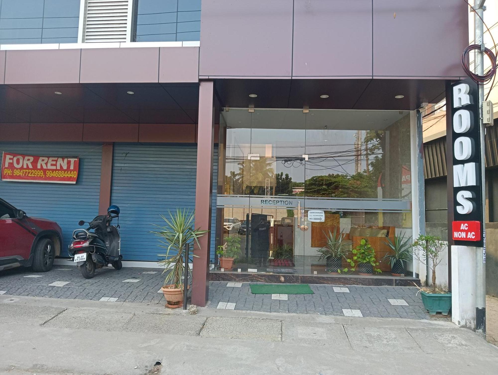 Grace Tourist Home Kochi Luaran gambar