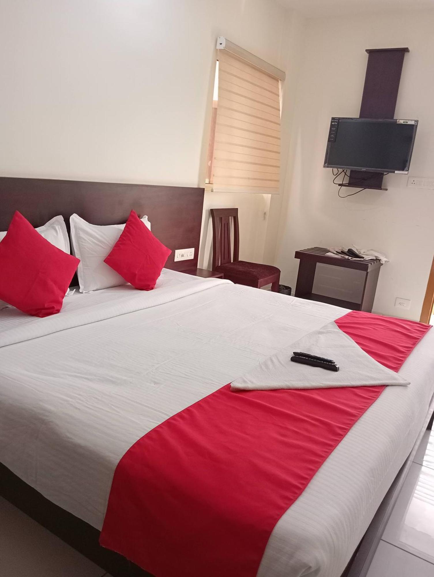 Grace Tourist Home Kochi Luaran gambar